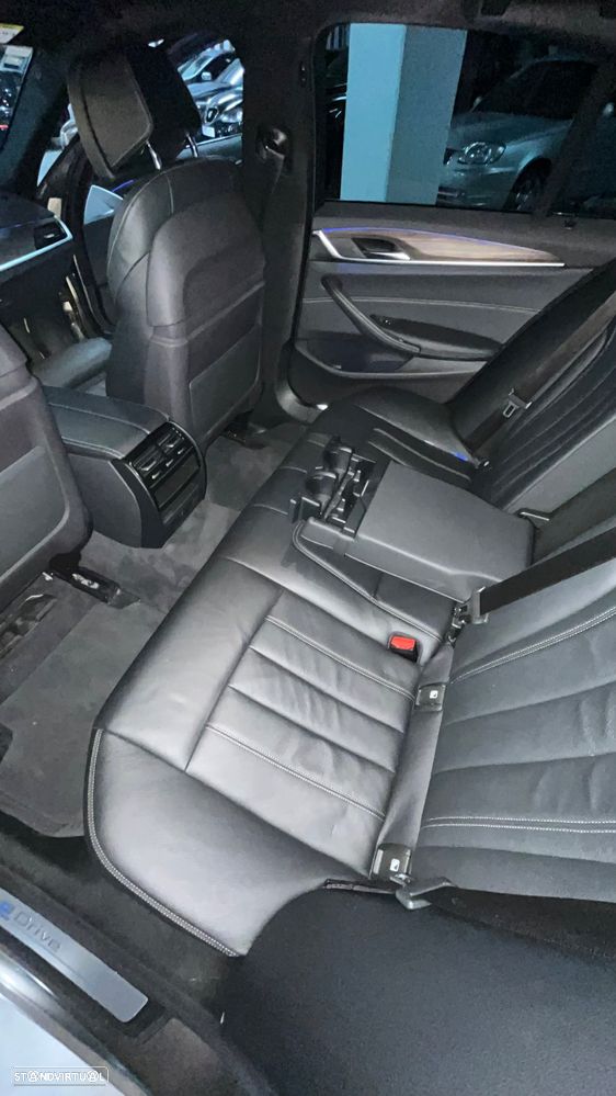 BMW 530 e iPerformance Line Luxury - 16