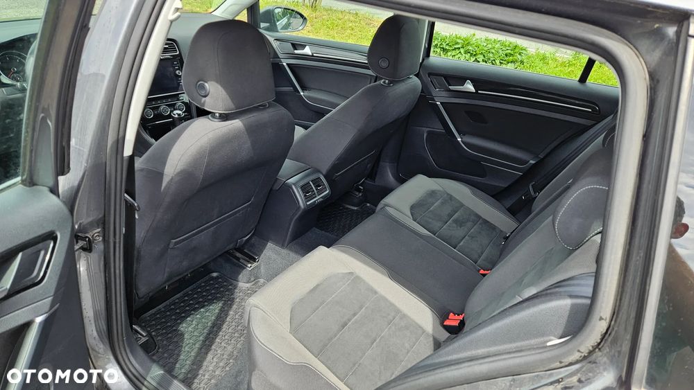 Volkswagen Golf Variant 2.0 TDI BMT Highline EU6 - 11