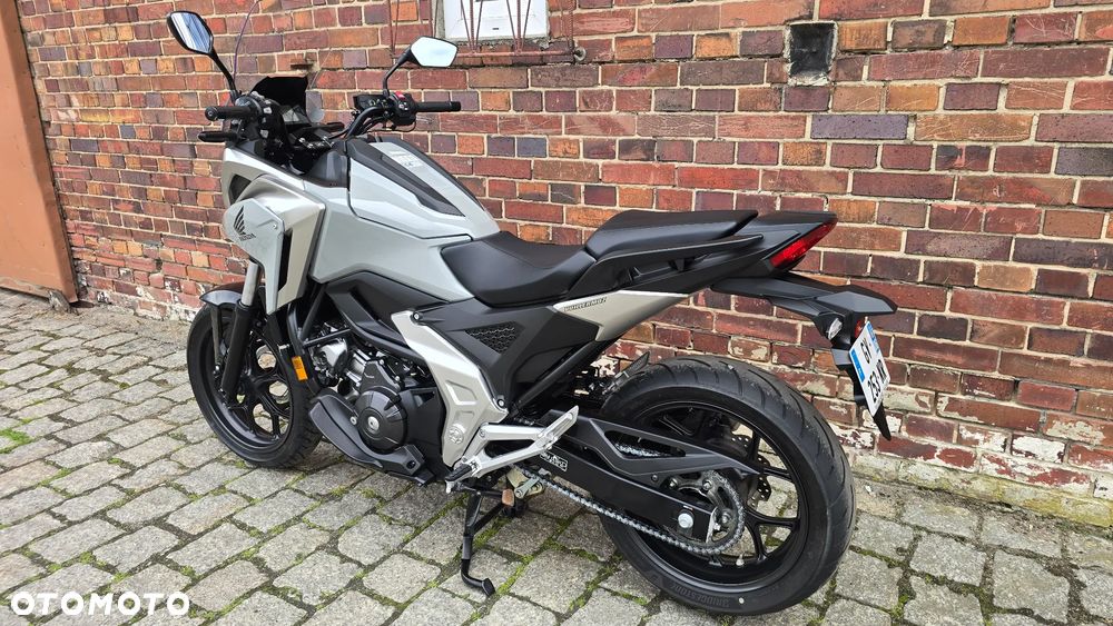 Honda NC - 11
