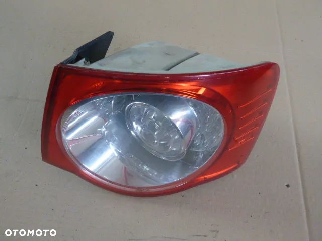 LAMPA PRAWY TYŁ PRAWA TYLNA VOLKSWAGEN JETTA V 05-10 - 3