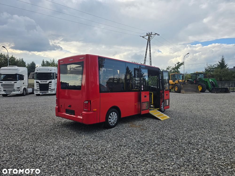Volkswagen T6/Mikrobus/Bus szkolny/Kat B 8+1 - 16