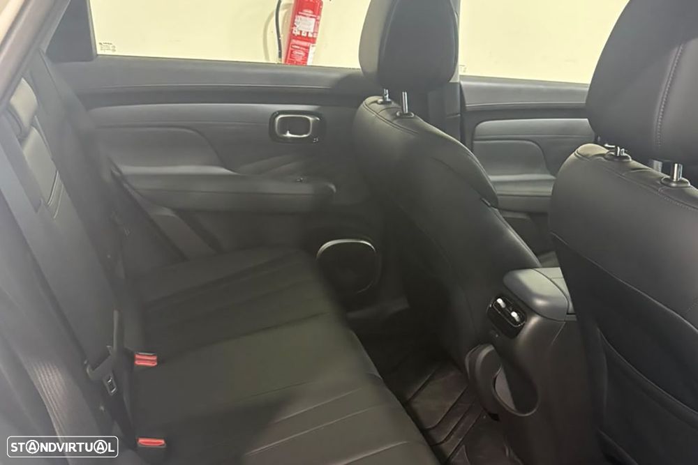 Aion UT 60 kWh Luxury - 7