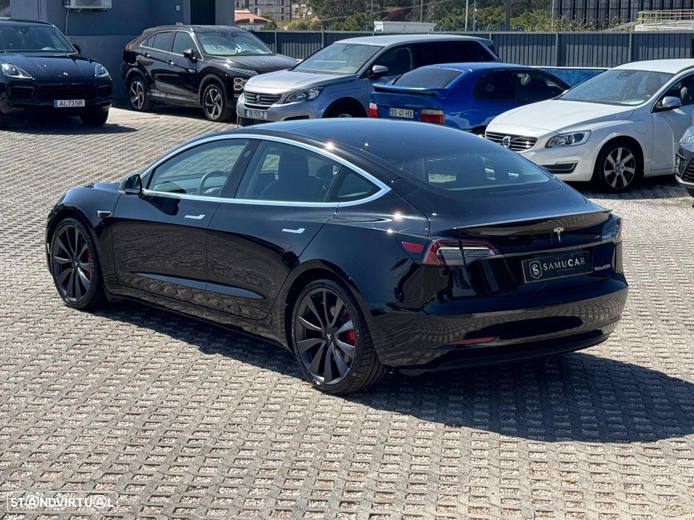 Tesla Model 3 Performance Dual Motor AWD - 24
