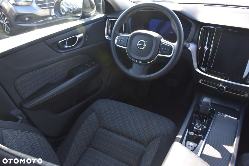 Volvo V60 B3 B Core - 21