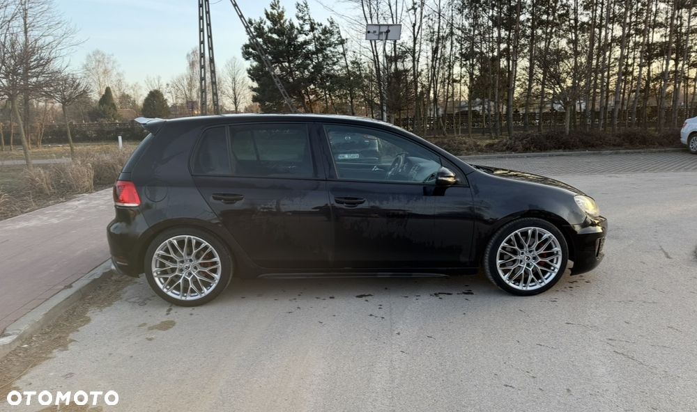 Volkswagen Golf - 4
