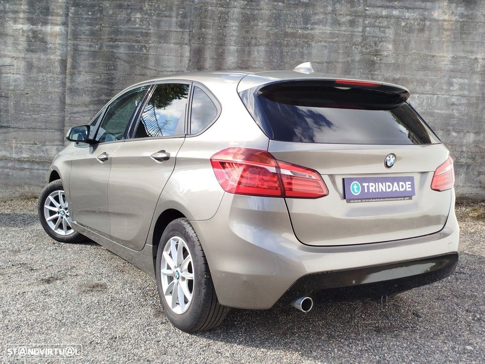 BMW 216 Active Tourer d Luxury Line - 3