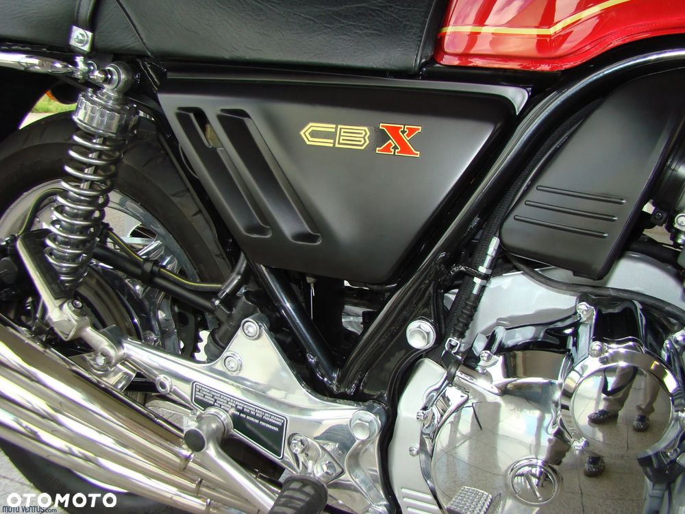 Honda CBX - 22
