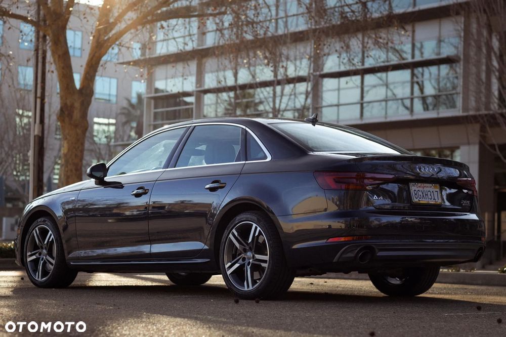 Audi A4 Limousine 2.0 TFSI Quattro S tronic - 9