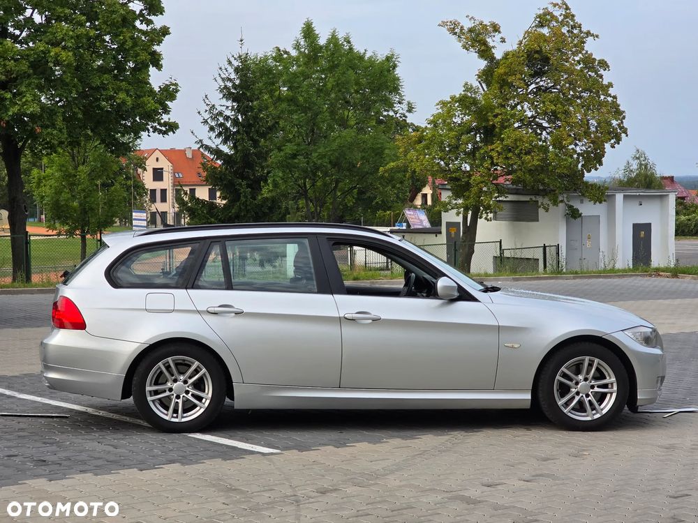 BMW Seria 3 - 8