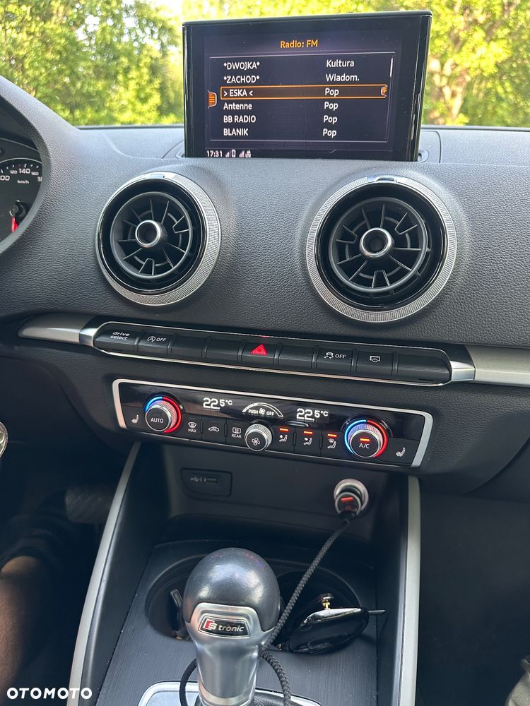 Audi A3 Limousine 1.6 TDI Sport S tronic - 12