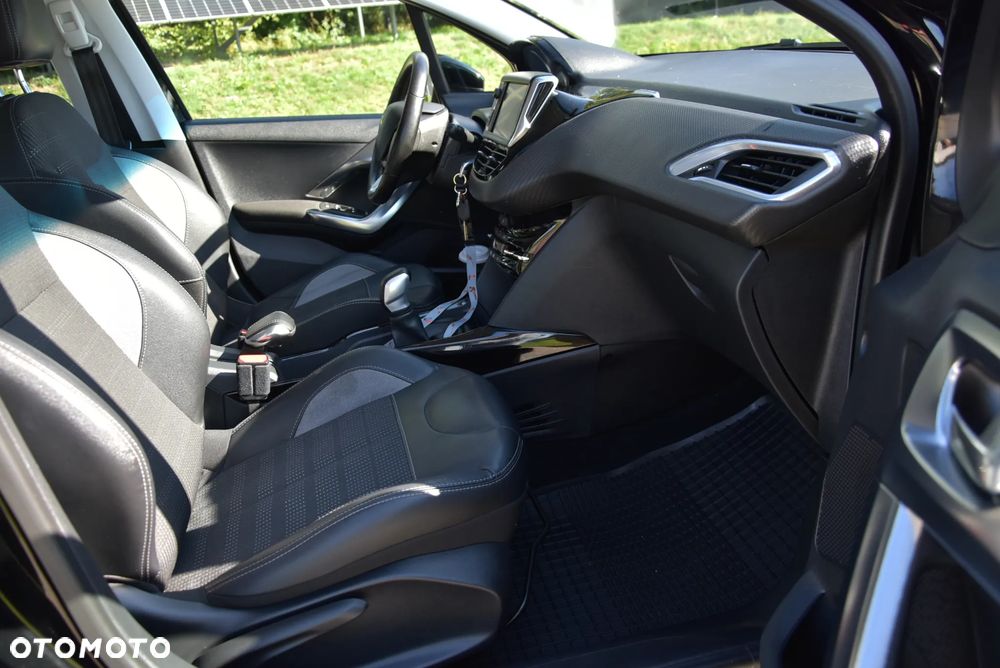 Peugeot 2008 PureTech 110 Stop&Start Allure - 10