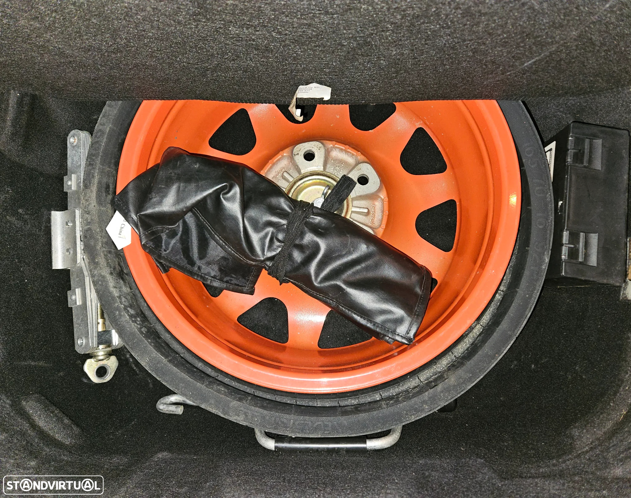 Porsche 911 (996) Carrera 4 - 53