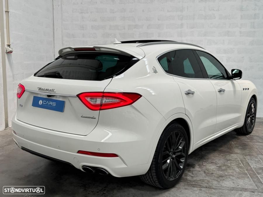 Maserati Levante S Q4 - 11