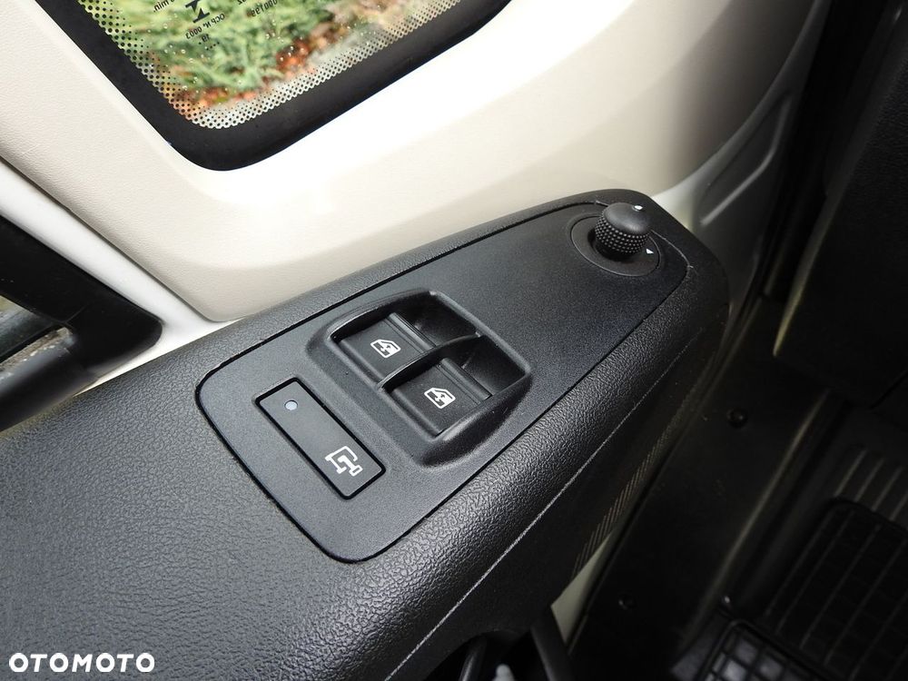 Citroën JUMPER FURGON BRYGADÓWKA 6 MIEJSC KLIMATYZACJA  140KM - 25