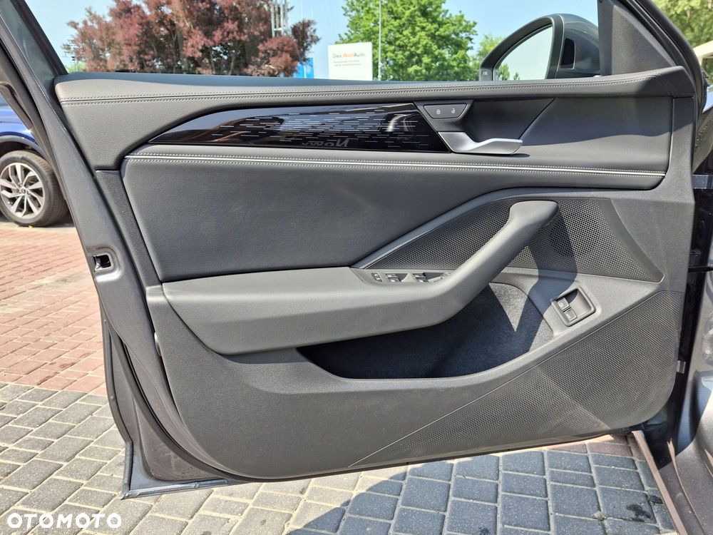 Volkswagen Passat - 9