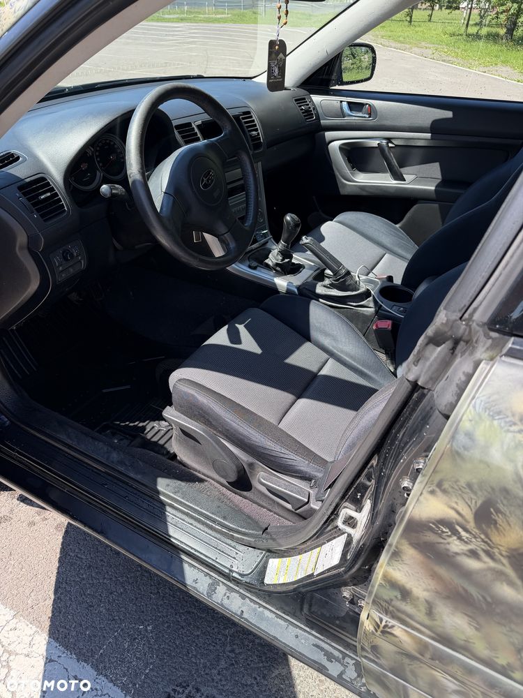 Subaru Legacy - 5
