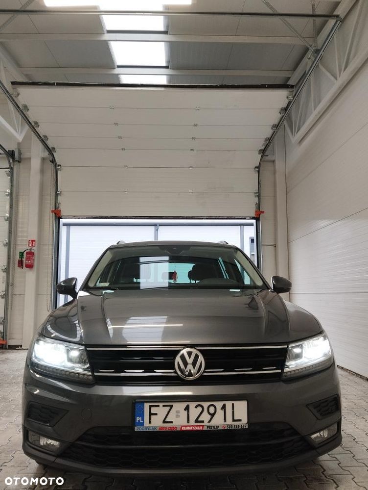 Volkswagen Tiguan - 2