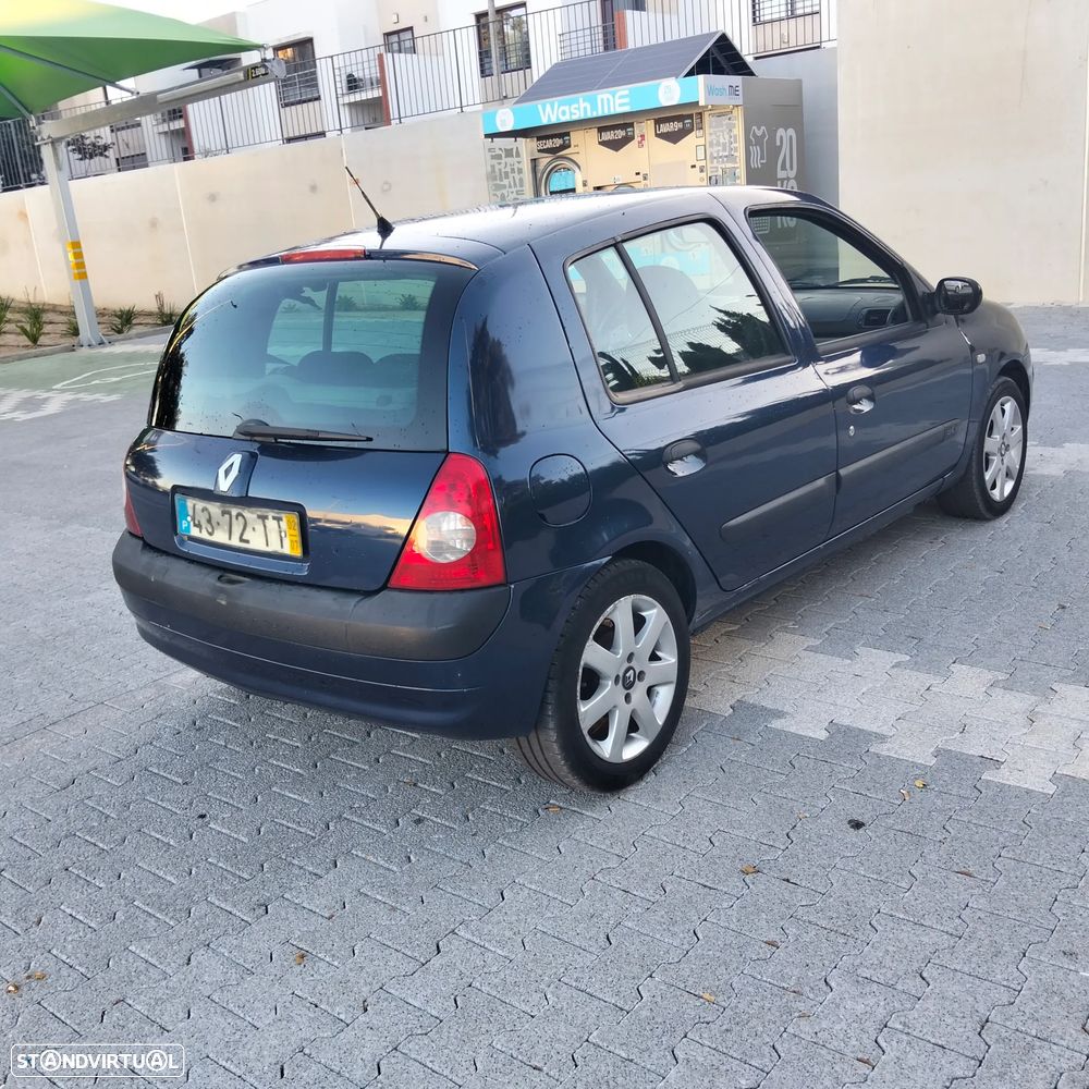 Renault Clio 1.5 dCi Authentique - 5