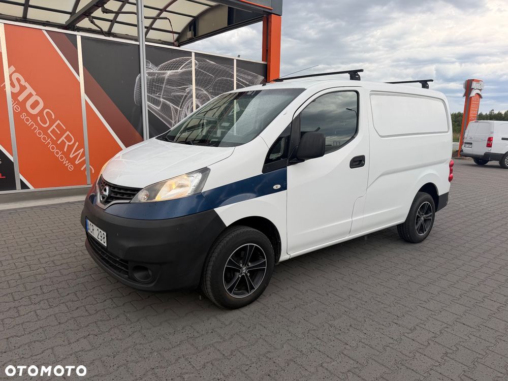 Nissan NV200 - 1