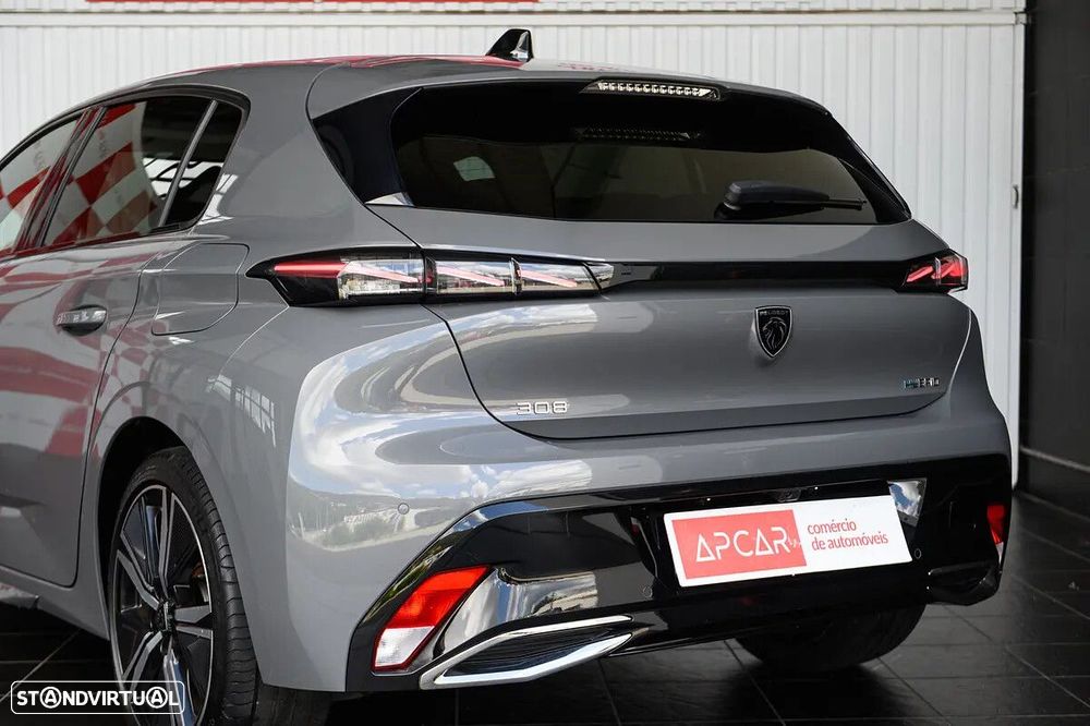 Peugeot 308 1.6 Hybrid GT e-EAT8 - 20