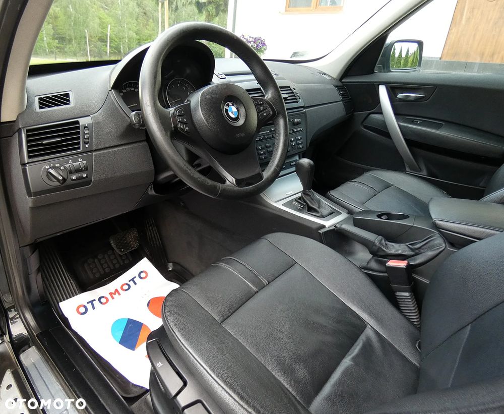 BMW X3 2.5i - 16