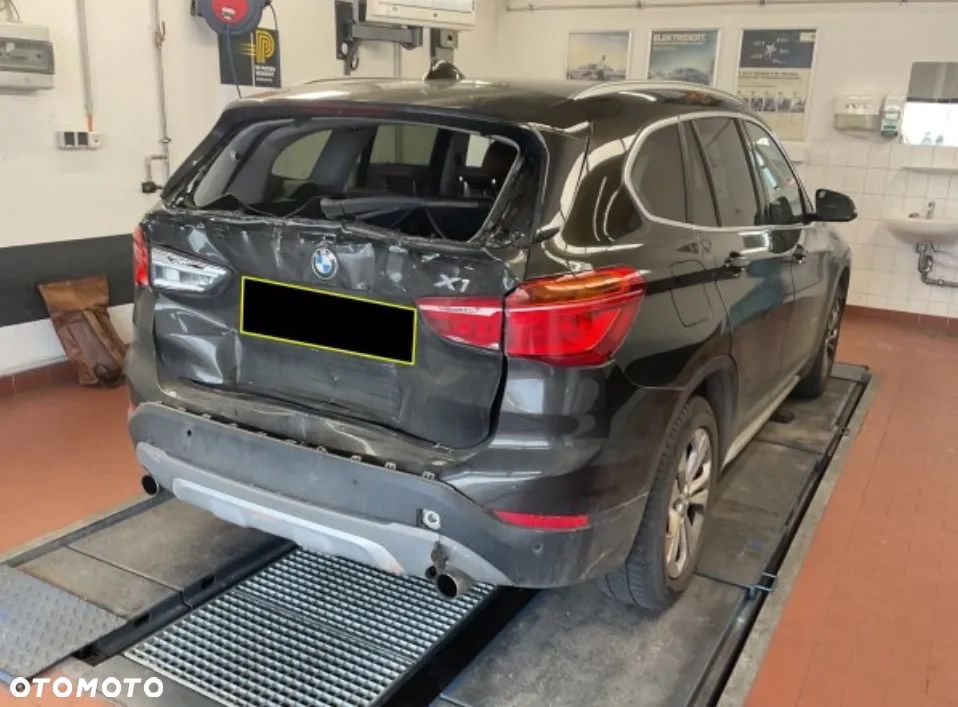 BMW X1 xDrive20i xLine - 14