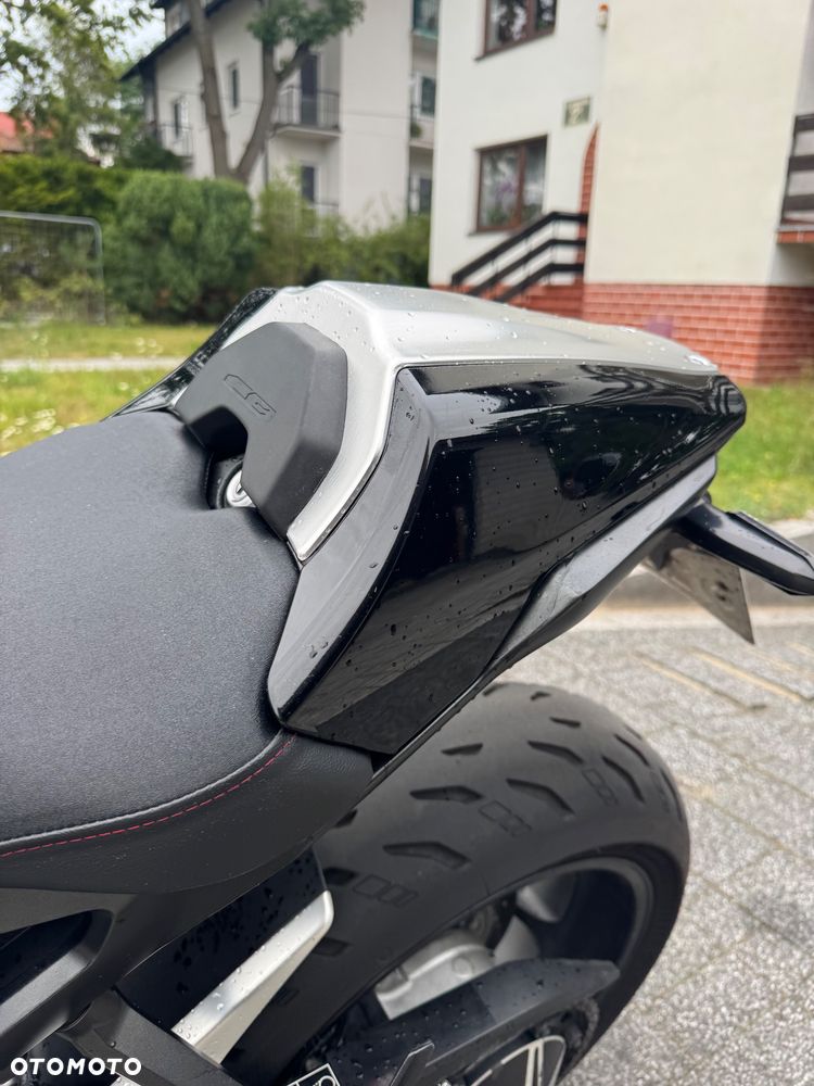 Honda CB - 7