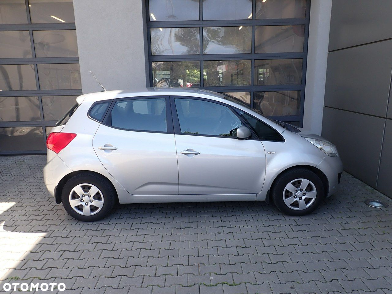 Kia Venga - 6