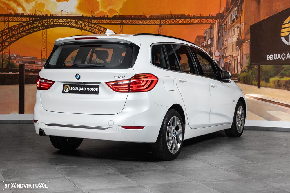 BMW 216 Gran Tourer i 7L Line Luxury - 4