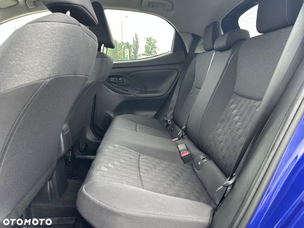 Toyota Yaris Hybrid 1.5 Style - 13