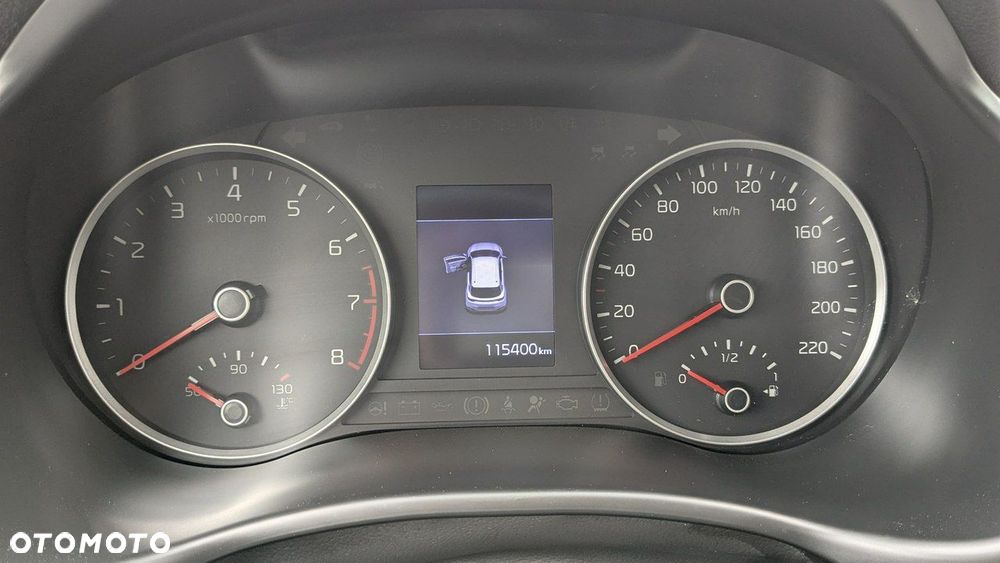 Kia Stonic - 21