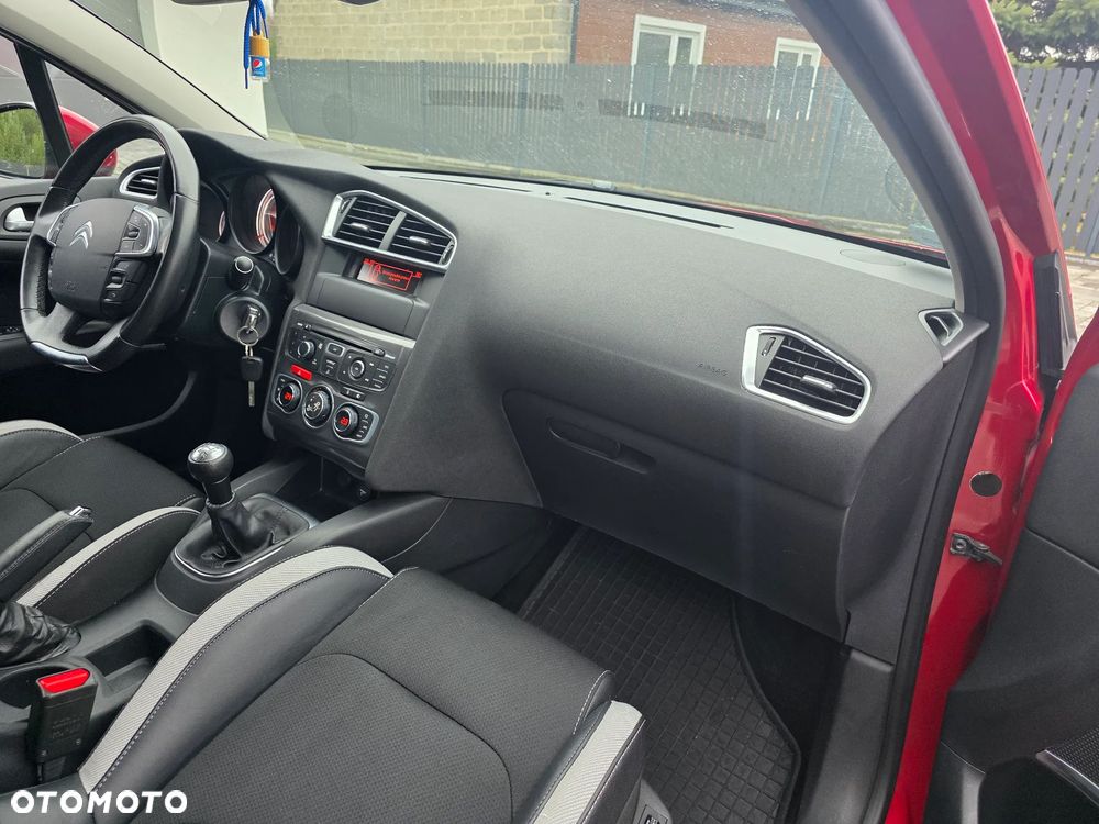 Citroën C4 1.6 VTi Exclusive - 6