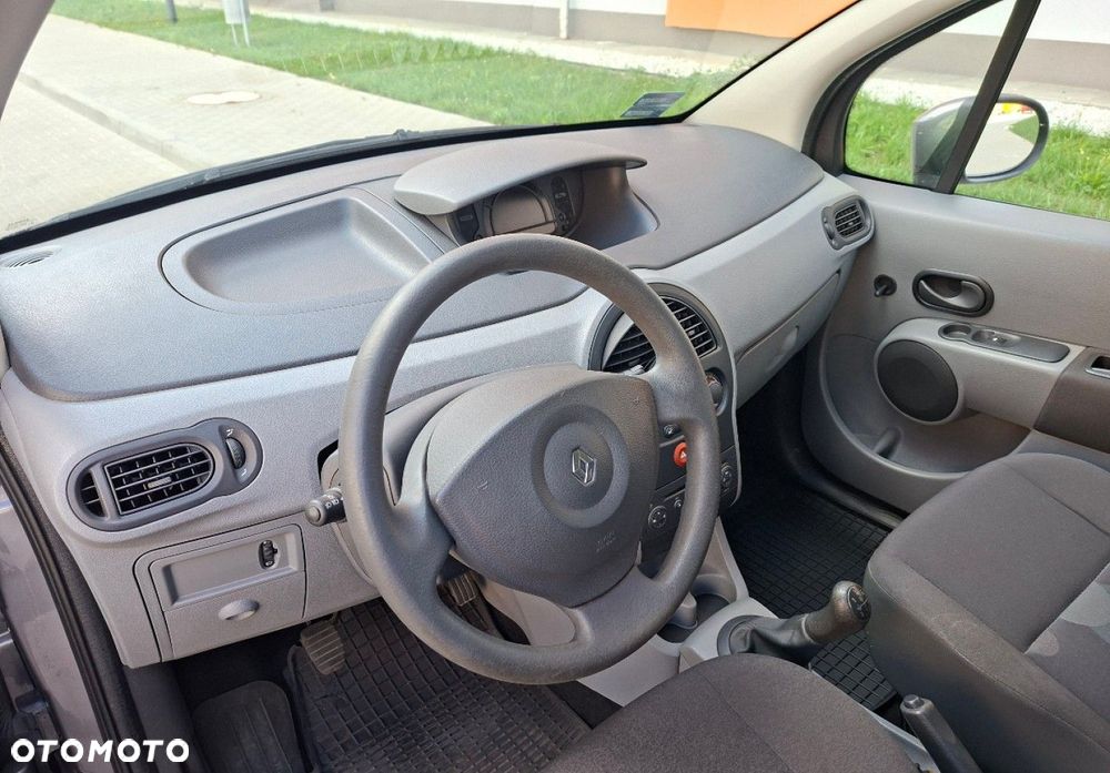 Renault Modus - 16