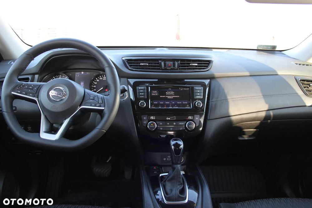 Nissan X-Trail 1.3 DIG-T N-Design 2WD DCT - 11