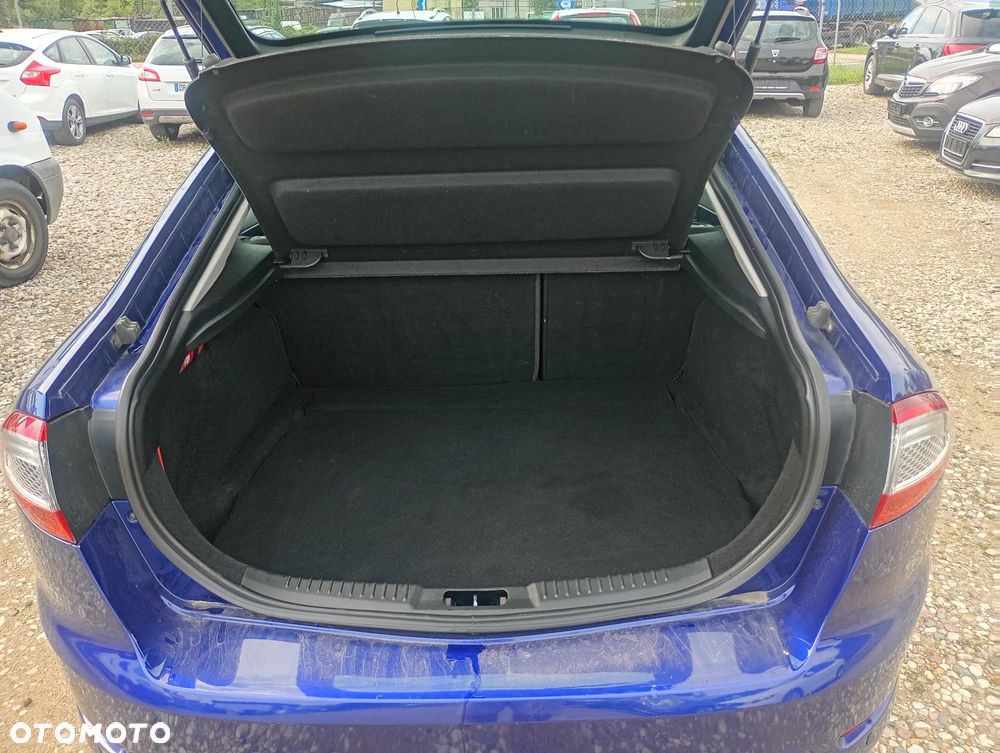 Ford Mondeo 2.0 TDCi Ambiente MPS6 - 28