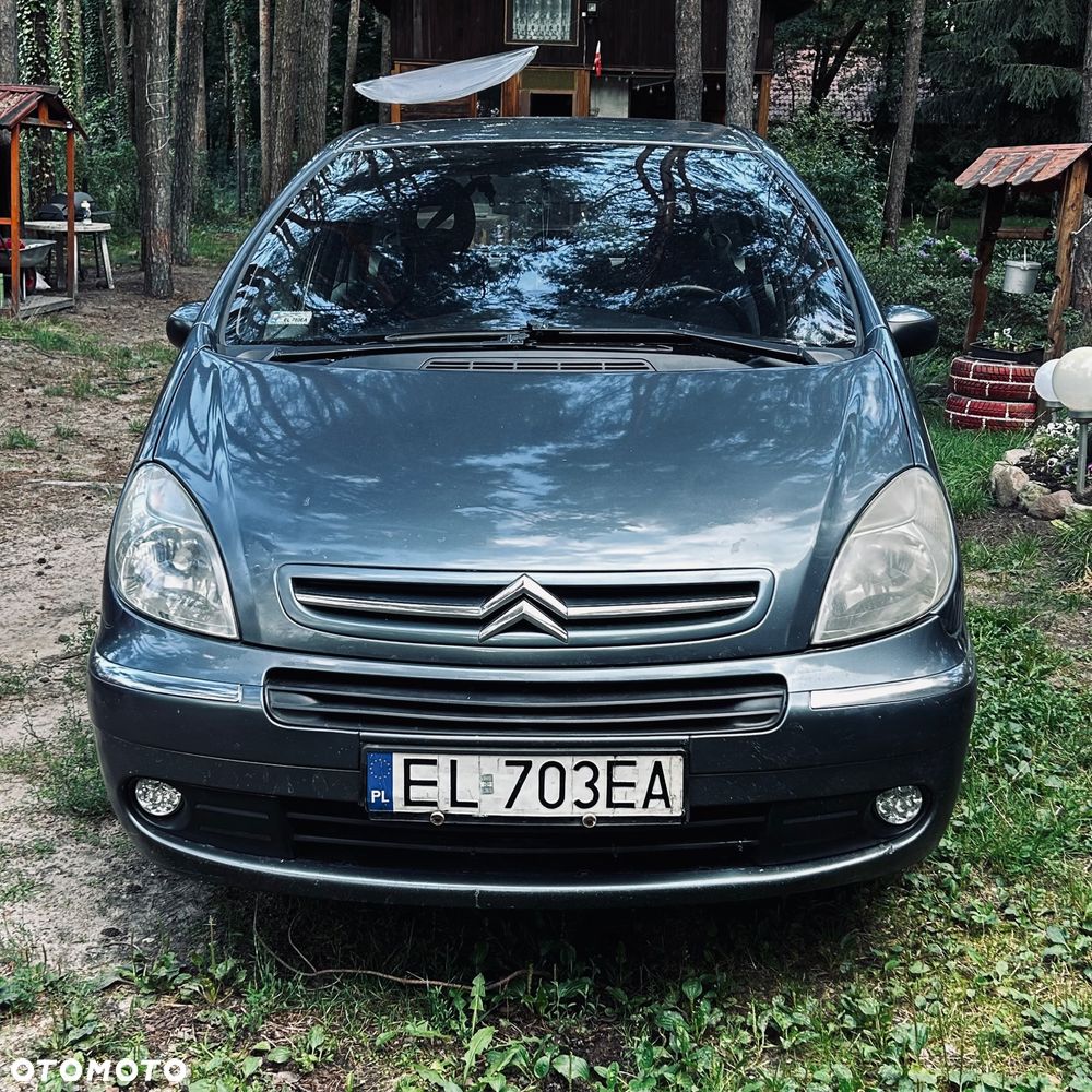 Citroën Xsara Picasso 1.6 16V Exclusive - 1