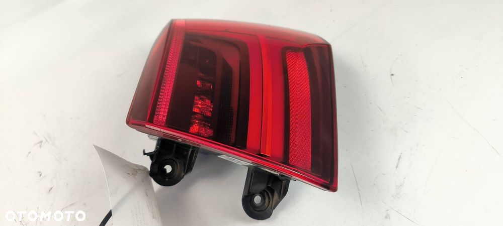 LAMPA PRAWA TYŁ AUDI A6 C7 LIFT - 3