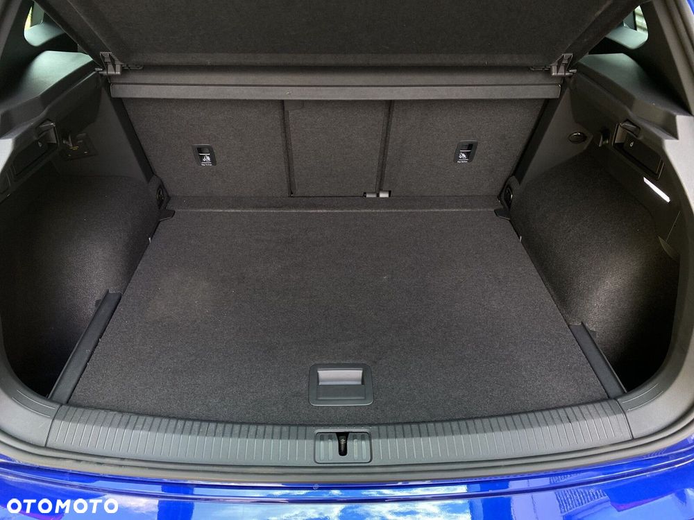 Volkswagen Tiguan - 37