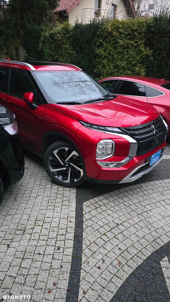 Mitsubishi Outlander - 6