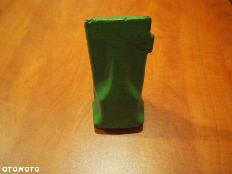 Ząb do łyżki koparki V19 SYL - 6