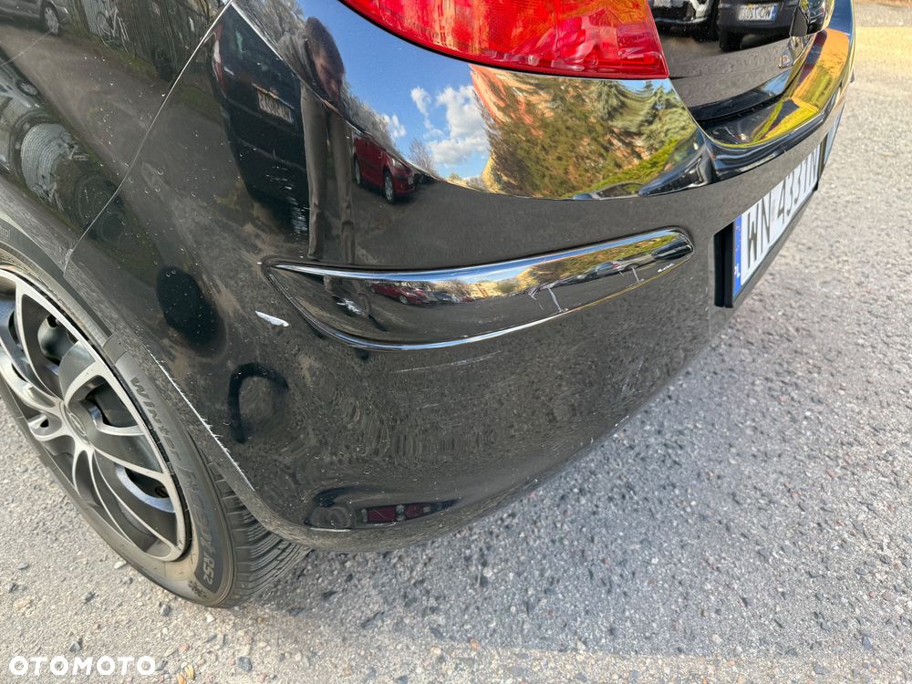 Opel Corsa 1.2 16V Enjoy - 10