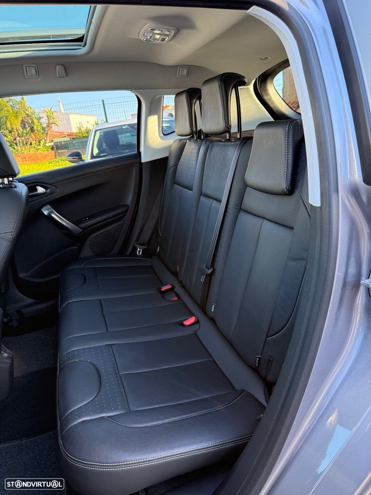 Peugeot 2008 PureTech 130 Stop&Start Allure - 30