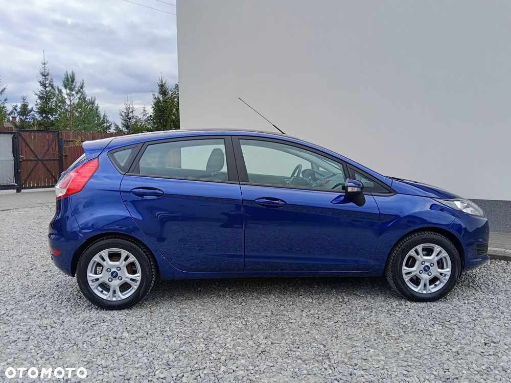 Ford Fiesta 1.25 Celebration - 7