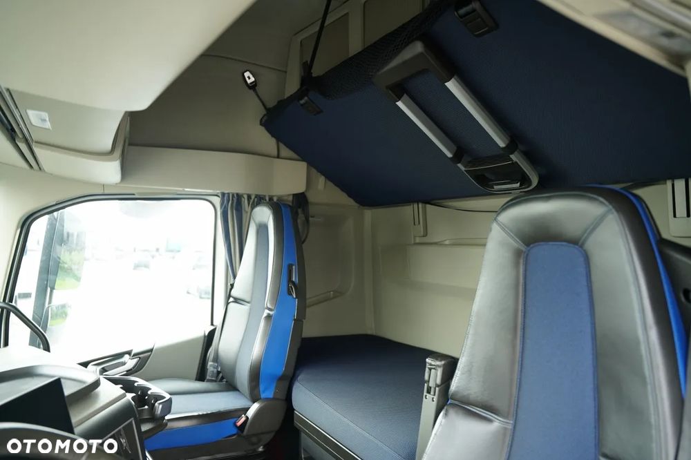 Volvo FH 460 / XXL I-SHIFT / 2023 R / EURO 6 - 27