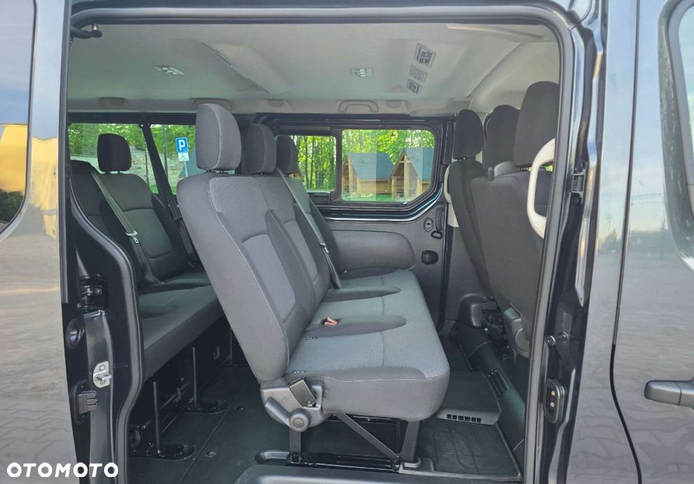 Renault Trafic - 28