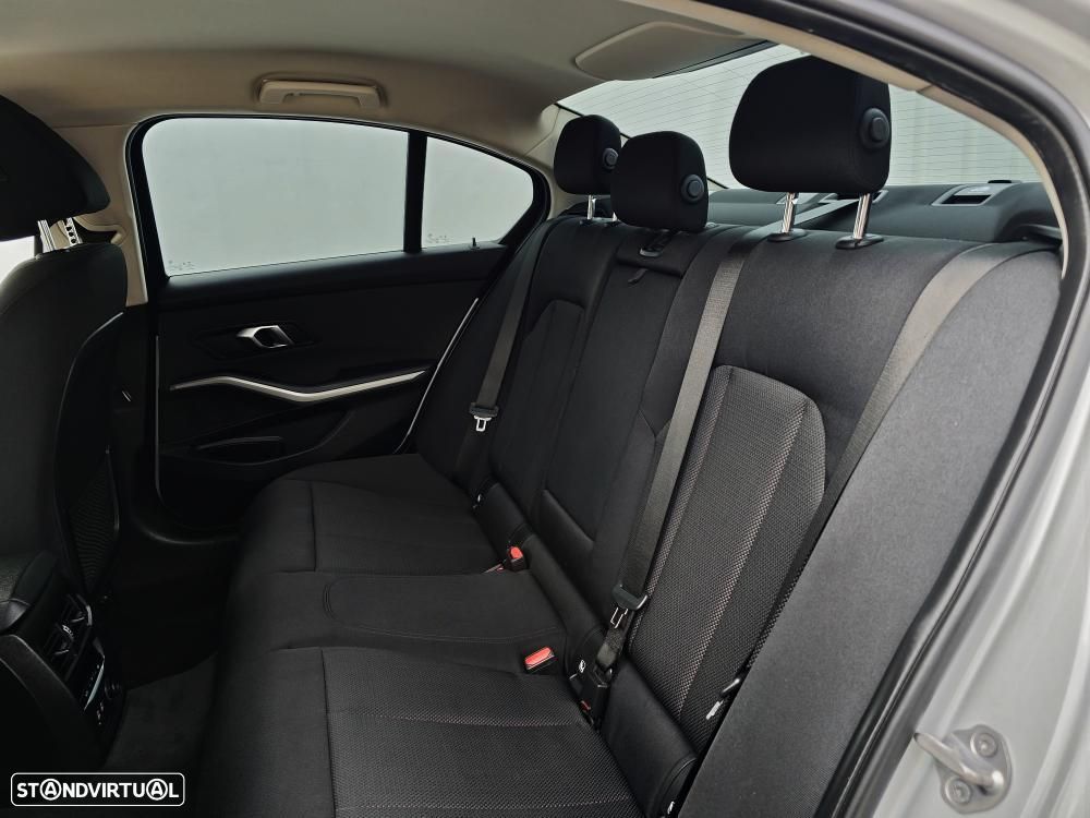 BMW 330 e Corporate Edition Auto - 26