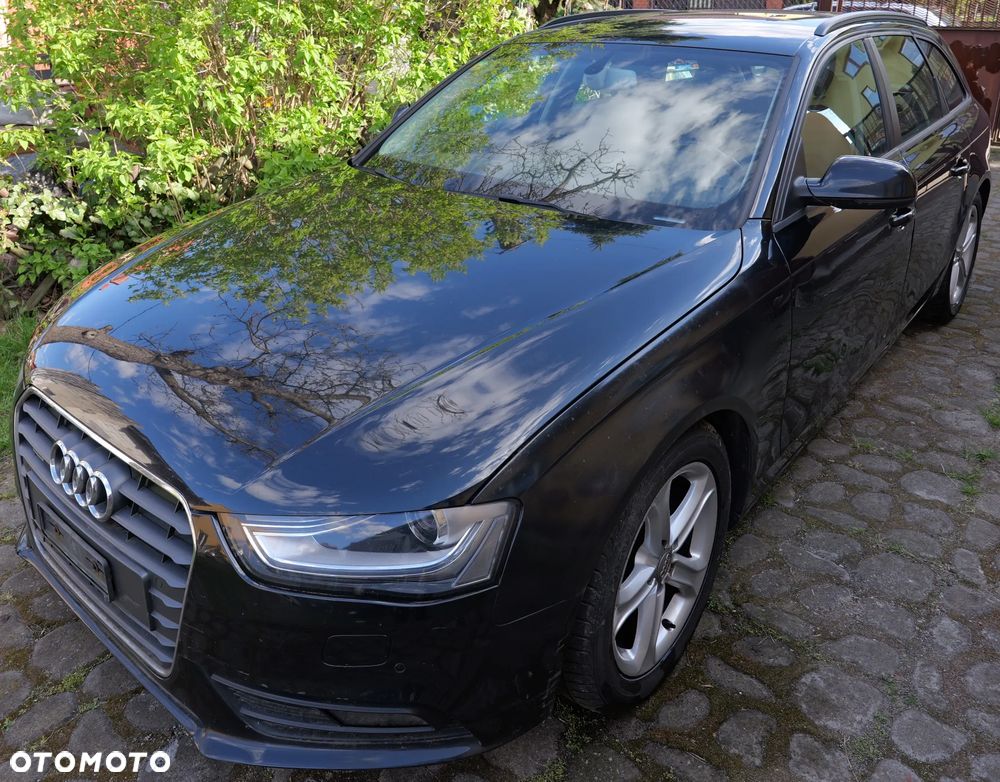 Audi A4 Avant - 1