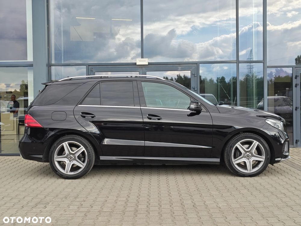 Mercedes-Benz GLE 350 d 4-Matic - 3