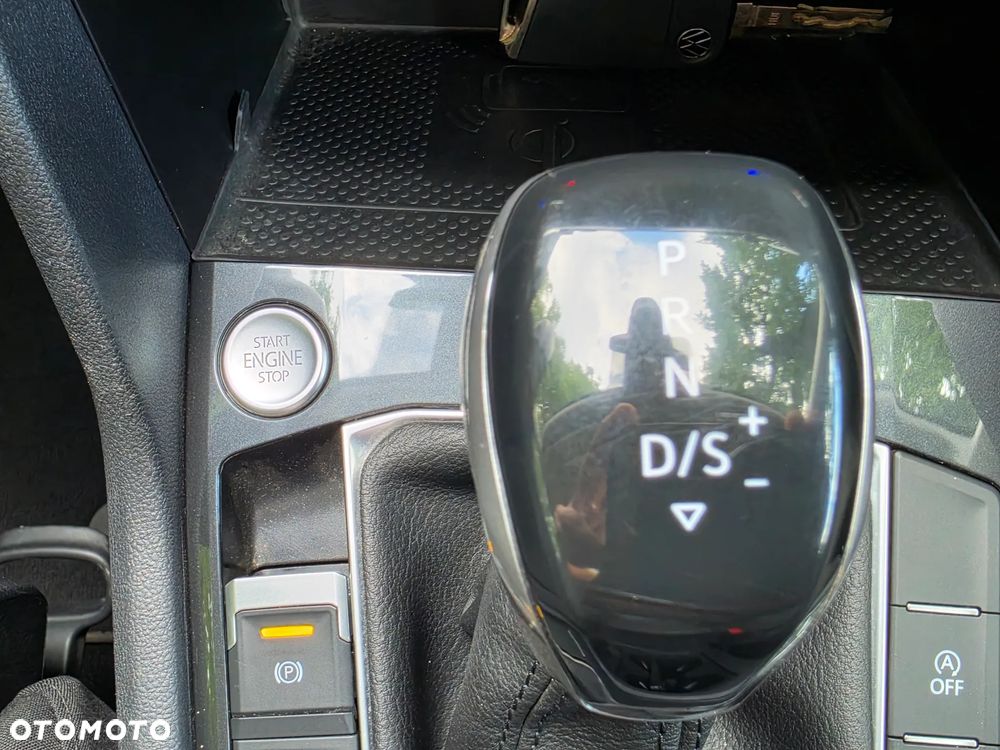 Volkswagen Tiguan 2.0 TDI SCR DSG ACTIVE - 23