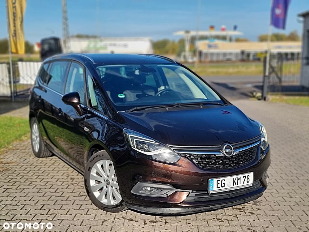 Opel Zafira - 1